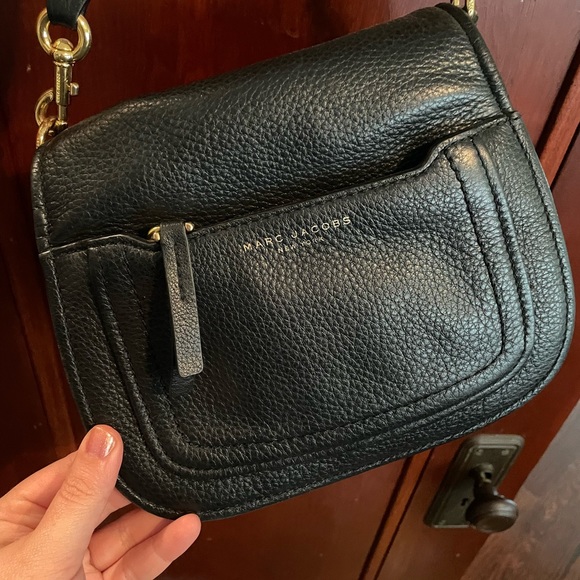 Marc Jacobs Bags Marc Jacobs Recruit Nomad Saddle Bag Pebble Black